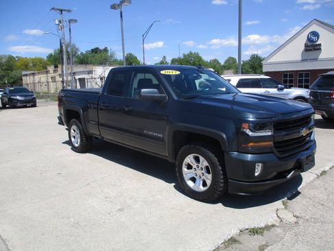 Used 2017 Chevrolet Silverado 1500 LT w/ All Star Edition AWD/4WD image 9