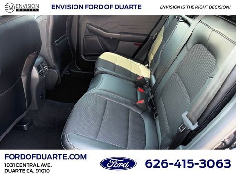 New 2025 Ford Escape SE image 27