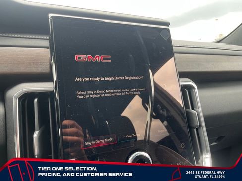 New 2026 GMC Acadia Denali Ultimate FWD image 31