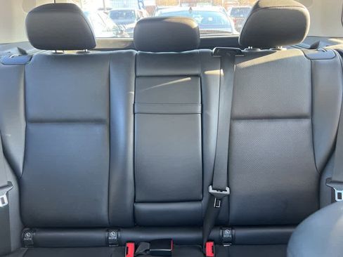 Used 2012 Mercedes-Benz GLK 350 2WD image 11