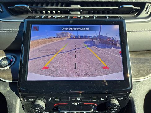 New 2025 Jeep Grand Cherokee Limited image 23