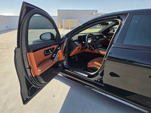 Used 2023 Mercedes-Benz S 500 4MATIC image 19