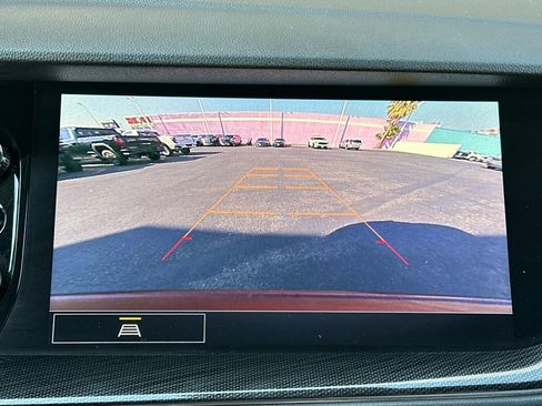 Used 2022 Buick Envision Essence w/ Sport Touring Package image 26