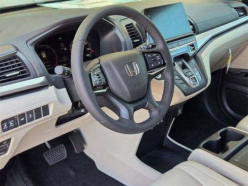 New 2026 Honda Odyssey EX-L image 12