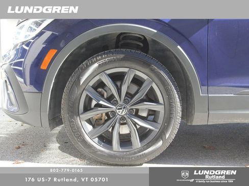 Used 2022 Volkswagen Tiguan SE image 46