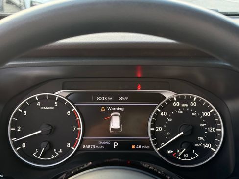 Used 2021 Nissan Rogue SV FWD image 20