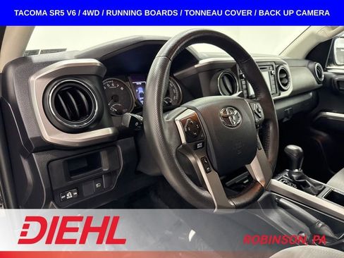 Used 2019 Toyota Tacoma SR5 AWD/4WD image 20