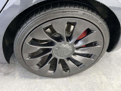 Used 2022 Tesla Model 3 Performance AWD/4WD image 9