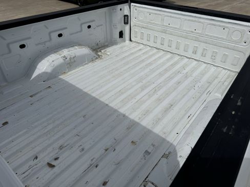 Used 2025 Chevrolet Silverado 2500 LT w/ Convenience Package image 33