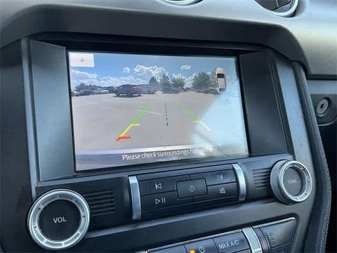 Used 2022 Ford Mustang Premium image 21