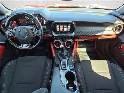 Used 2018 Chevrolet Camaro SS RWD image 16