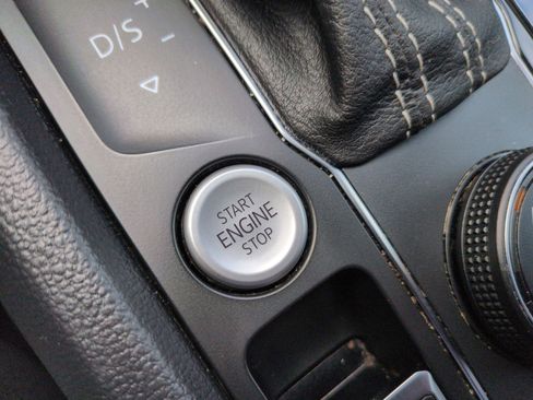 Used 2023 Volkswagen Atlas SE image 22