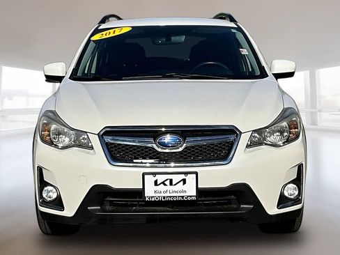 Used 2017 Subaru Crosstrek 2.0i Premium AWD/4WD image 2
