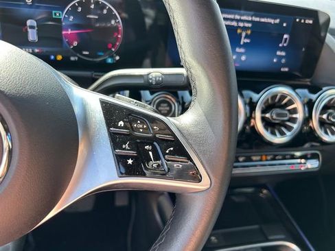 Used 2024 Mercedes-Benz GLA 250 GLA 250 image 21