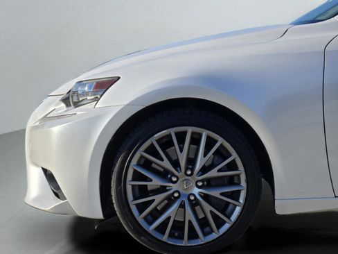 Used 2016 Lexus IS 300 AWD w/ Navigation System Package image 29