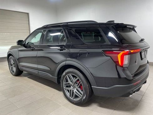 New 2026 Ford Explorer ST w/ Sun And Sound Package AWD/4WD image 4