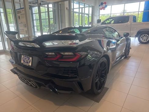 Used 2026 Chevrolet Corvette Z06 RWD image 6