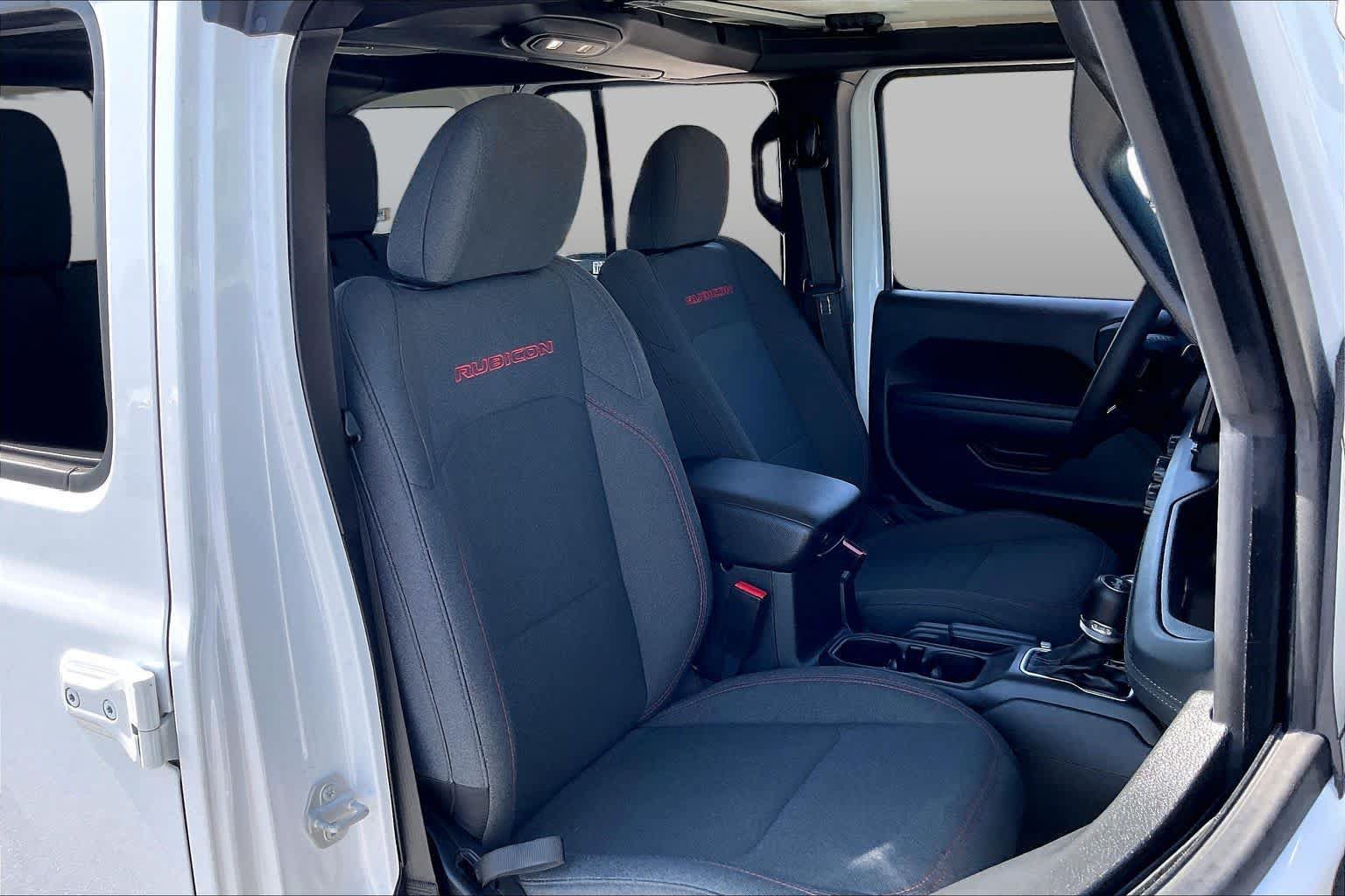 Used 2026 Jeep Wrangler Unlimited Rubicon AWD/4WD image 9