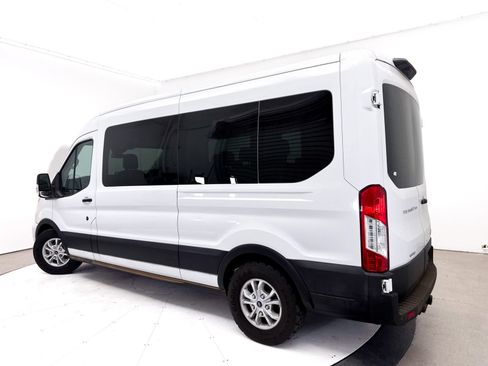 Used 2021 Ford Transit 350 XLT RWD image 2