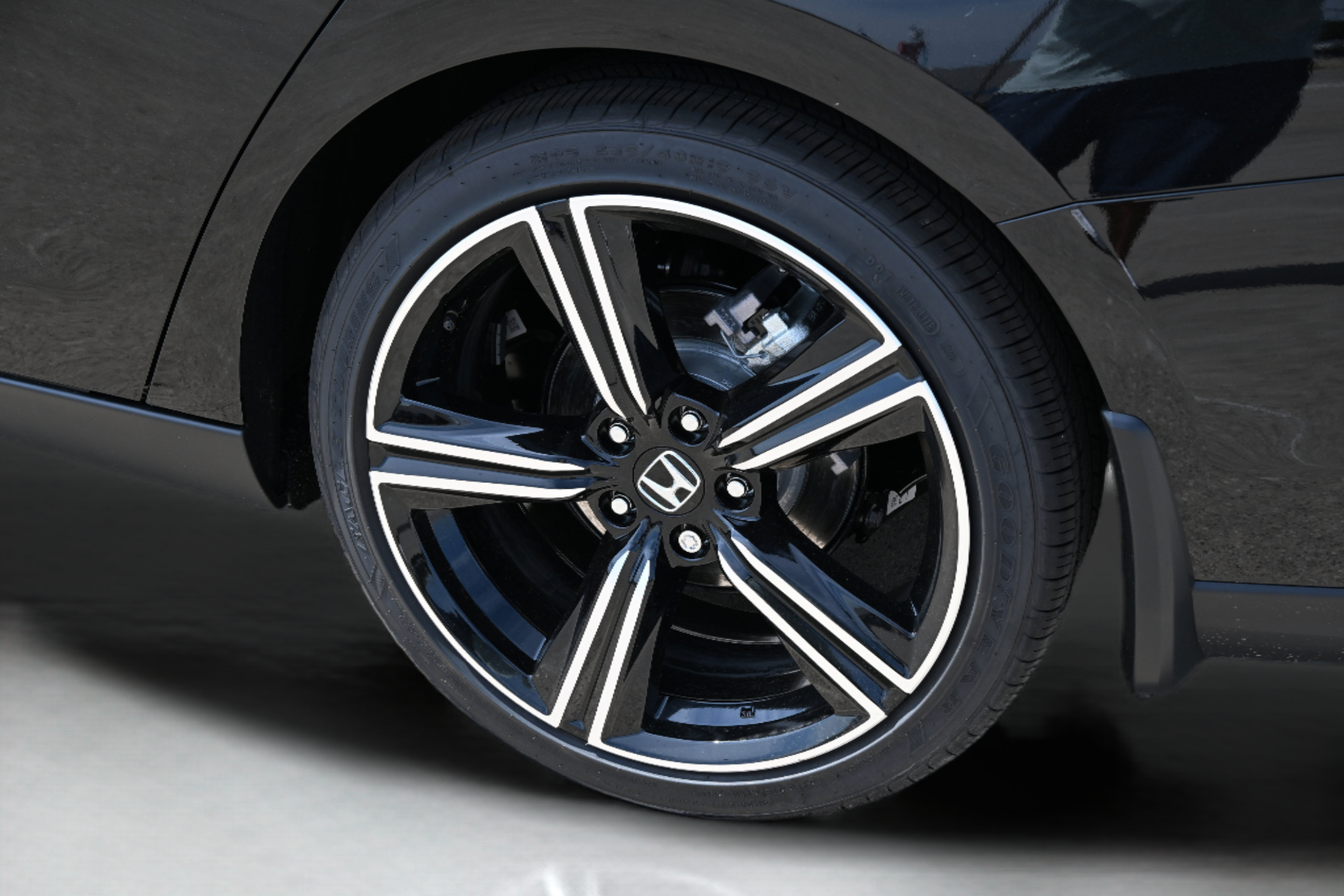 New 2026 Honda Accord Sport image 28