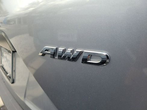 Used 2019 Honda CR-V LX image 14