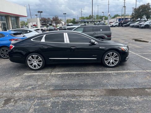 Used 2019 Buick LaCrosse Avenir w/ Driver Confidence Package II FWD image 4