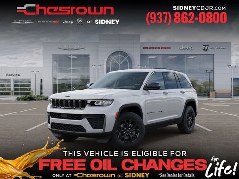 New 2026 Jeep Grand Cherokee Altitude AWD/4WD image 1