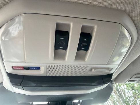 Used 2025 Subaru Ascent Limited AWD/4WD image 21