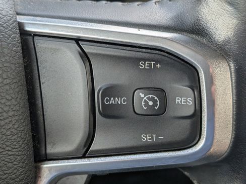 Used 2022 RAM 1500 Laramie image 16