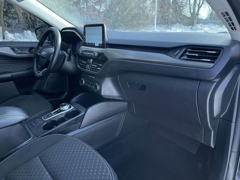 Used 2023 Ford Escape Active image 28