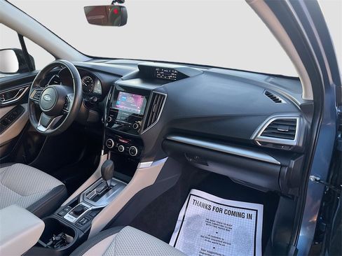 Used 2024 Subaru Forester Premium image 29