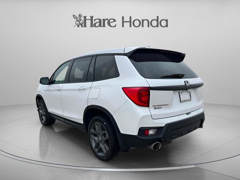 Used 2023 Honda Passport EX-L image 3