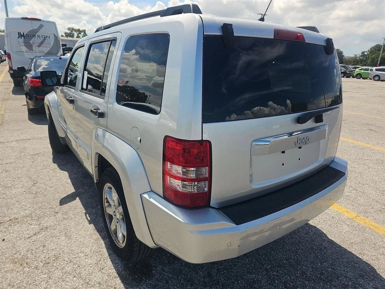 Used 2012 Jeep Liberty Sport RWD image 6