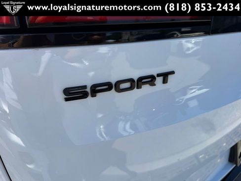 Used 2023 Land Rover Range Rover Sport SE Dynamic AWD/4WD image 9