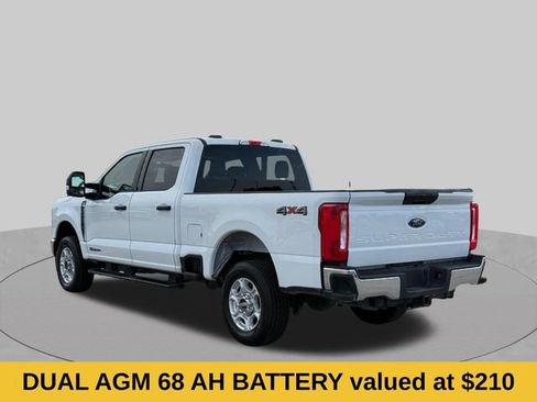 Used 2025 Ford F250 XLT AWD/4WD image 5