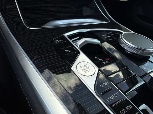 New 2026 BMW X5 xDrive40i w/ M Sport Package AWD/4WD image 31