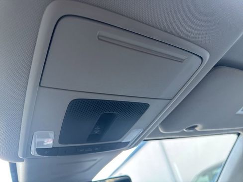 Used 2025 Honda CR-V EX-L image 24