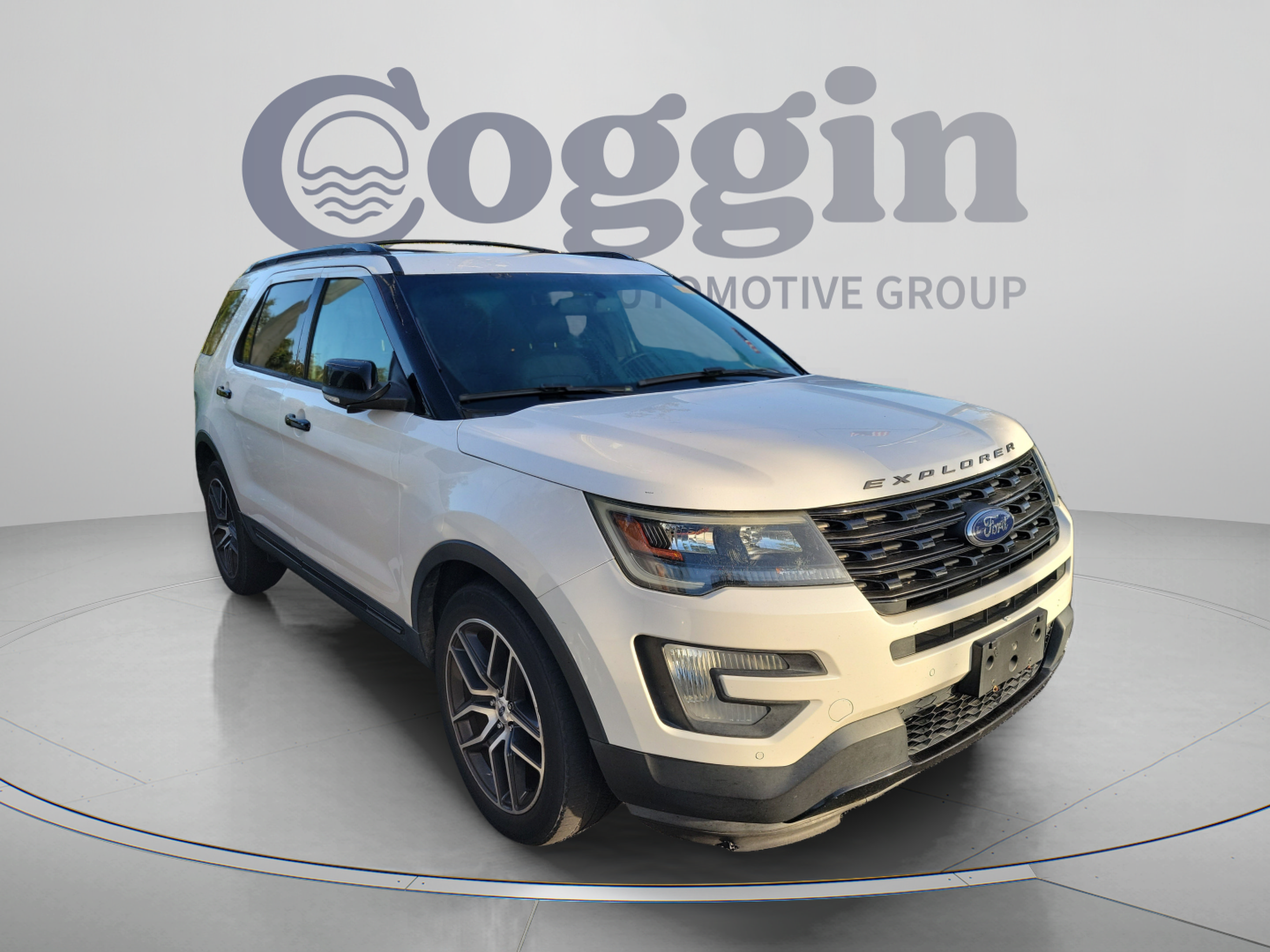 Used 2016 Ford Explorer Sport w/ Equipment Group 401A AWD/4WD image 8
