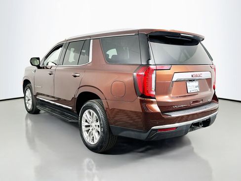 Used 2023 GMC Yukon SLT AWD/4WD image 8
