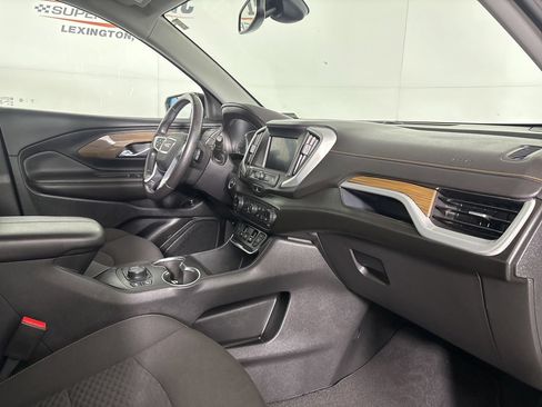 Used 2021 GMC Terrain SLE w/ Driver Convenience Package AWD/4WD image 30