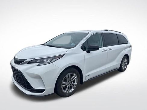 Used 2021 Toyota Sienna AWD image 5
