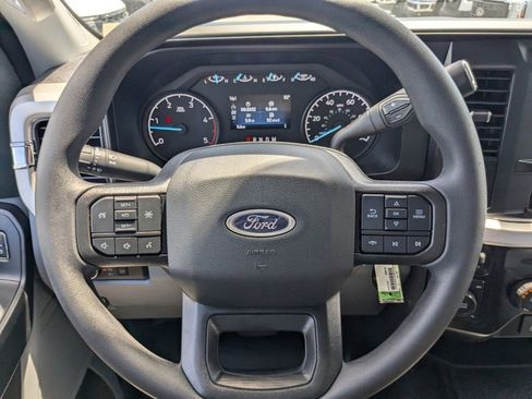 New 2025 Ford F550 4x4 Crew Cab Super Duty image 22