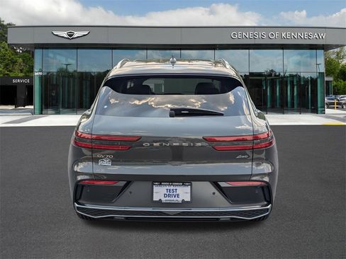 New 2026 Genesis GV70 2.5T Select image 6