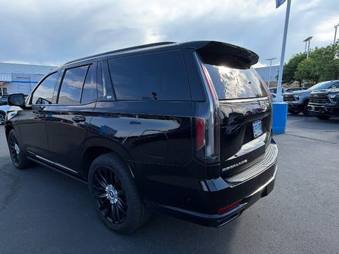 Used 2023 Cadillac Escalade Sport Platinum w/ Heavy-Duty Trailer Package AWD/4WD image 7