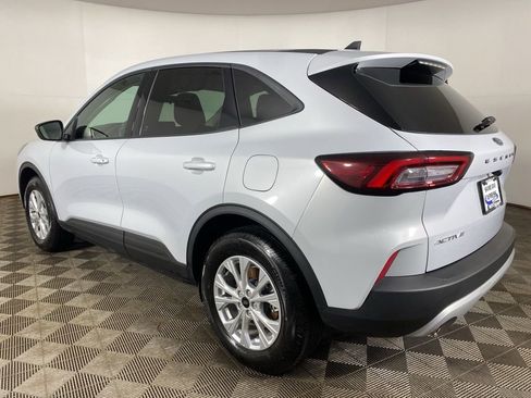 Used 2025 Ford Escape Active w/ Cold Weather Package image 25