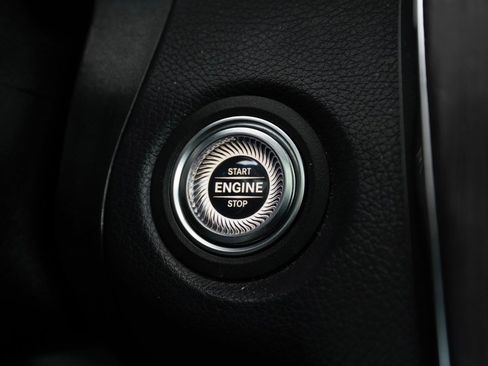 Used 2021 Mercedes-Benz GLC 300 4MATIC image 53