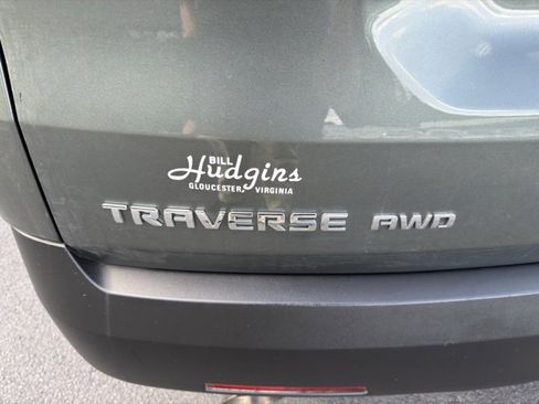 Used 2023 Chevrolet Traverse LT w/ LPO, Floor Liner Package image 8