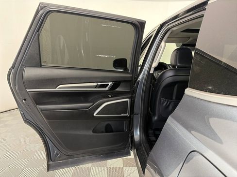 Used 2020 Kia Telluride S image 9