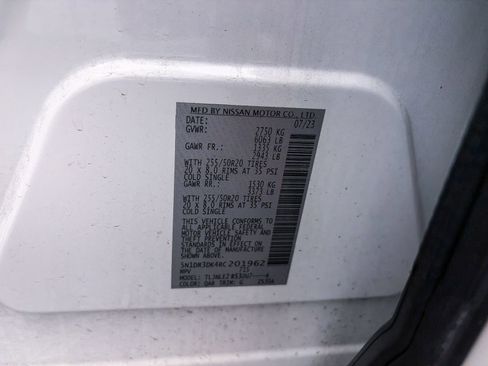 Used 2024 Nissan Pathfinder Platinum AWD/4WD image 41
