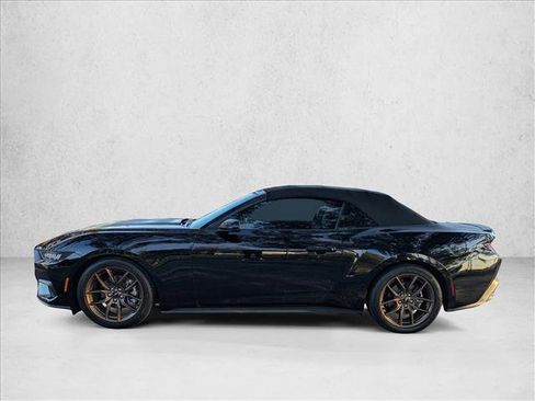 Used 2025 Ford Mustang Premium RWD image 2